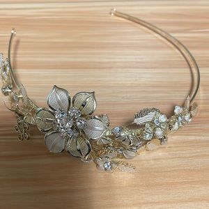Twigs & honey metal flowers and leaf headband